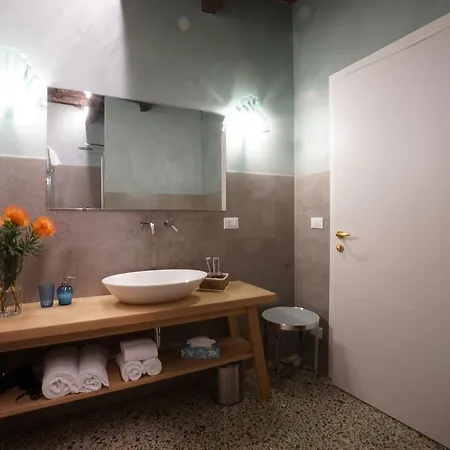 P 1779 Bed & Breakfast