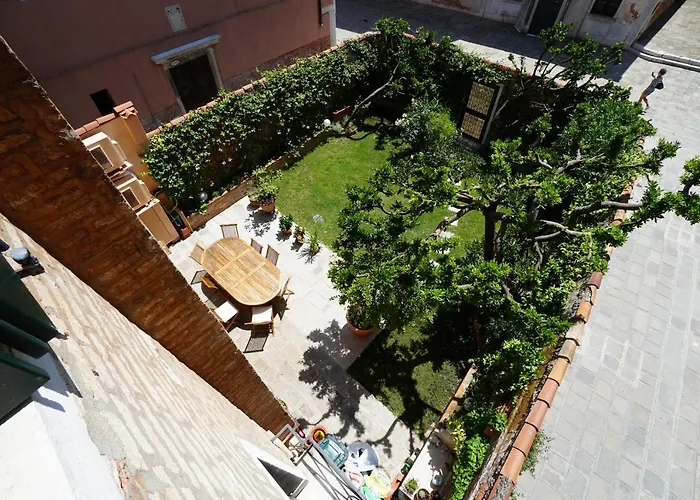 P 1779 Bed and breakfast 3*